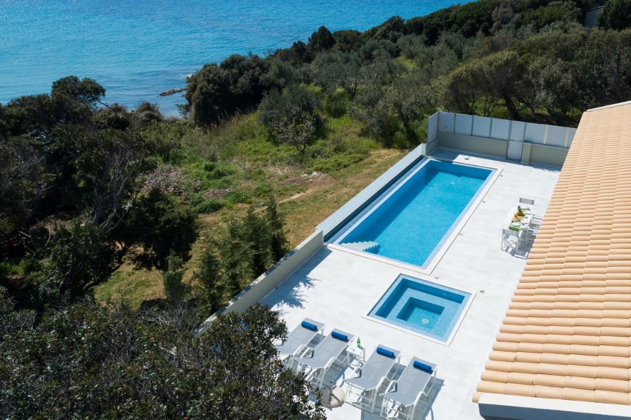 Alonaki Bay *